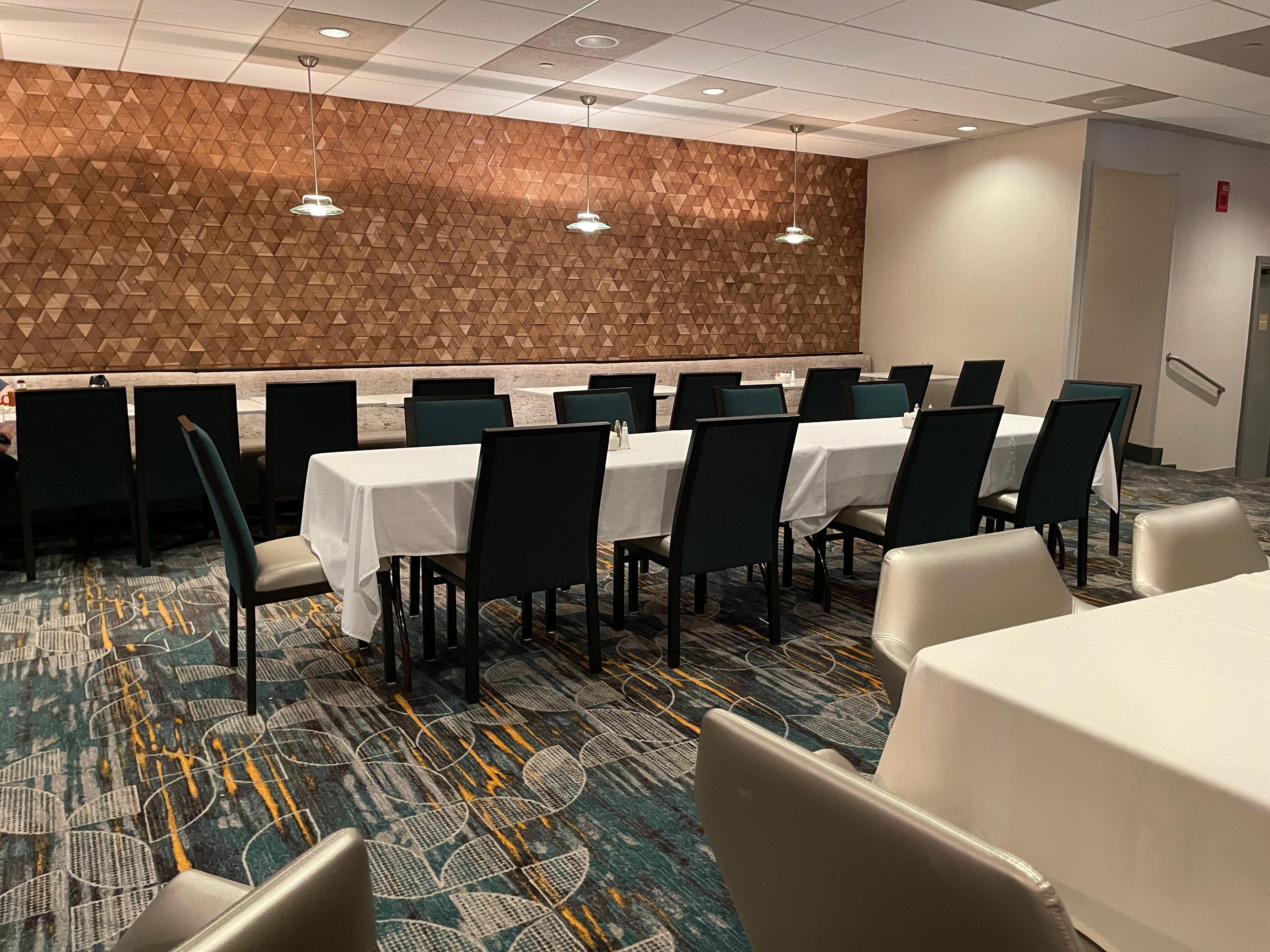 Holiday Inn Martinsburg By Ihg Ngoại thất bức ảnh