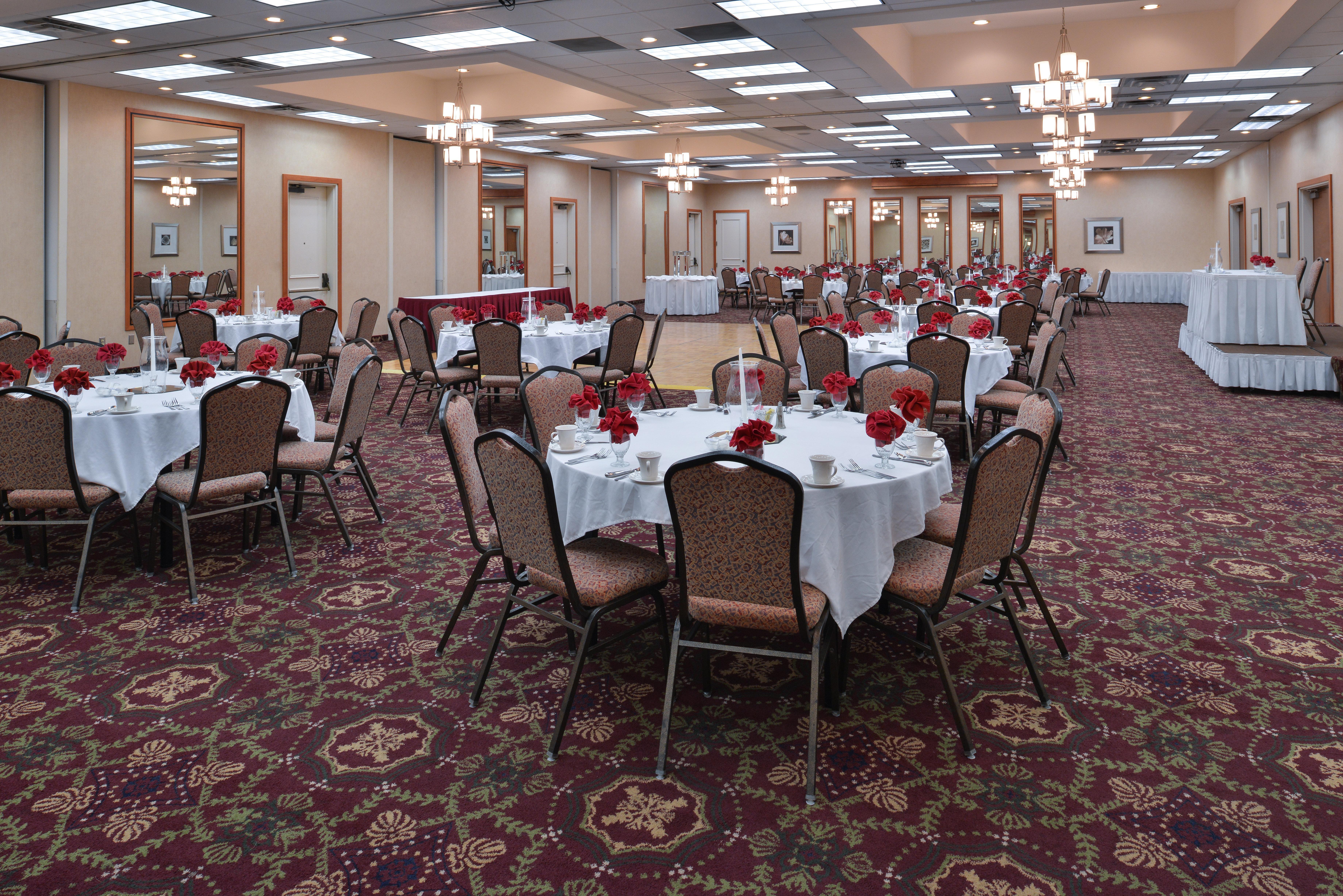 Holiday Inn Martinsburg By Ihg Ngoại thất bức ảnh