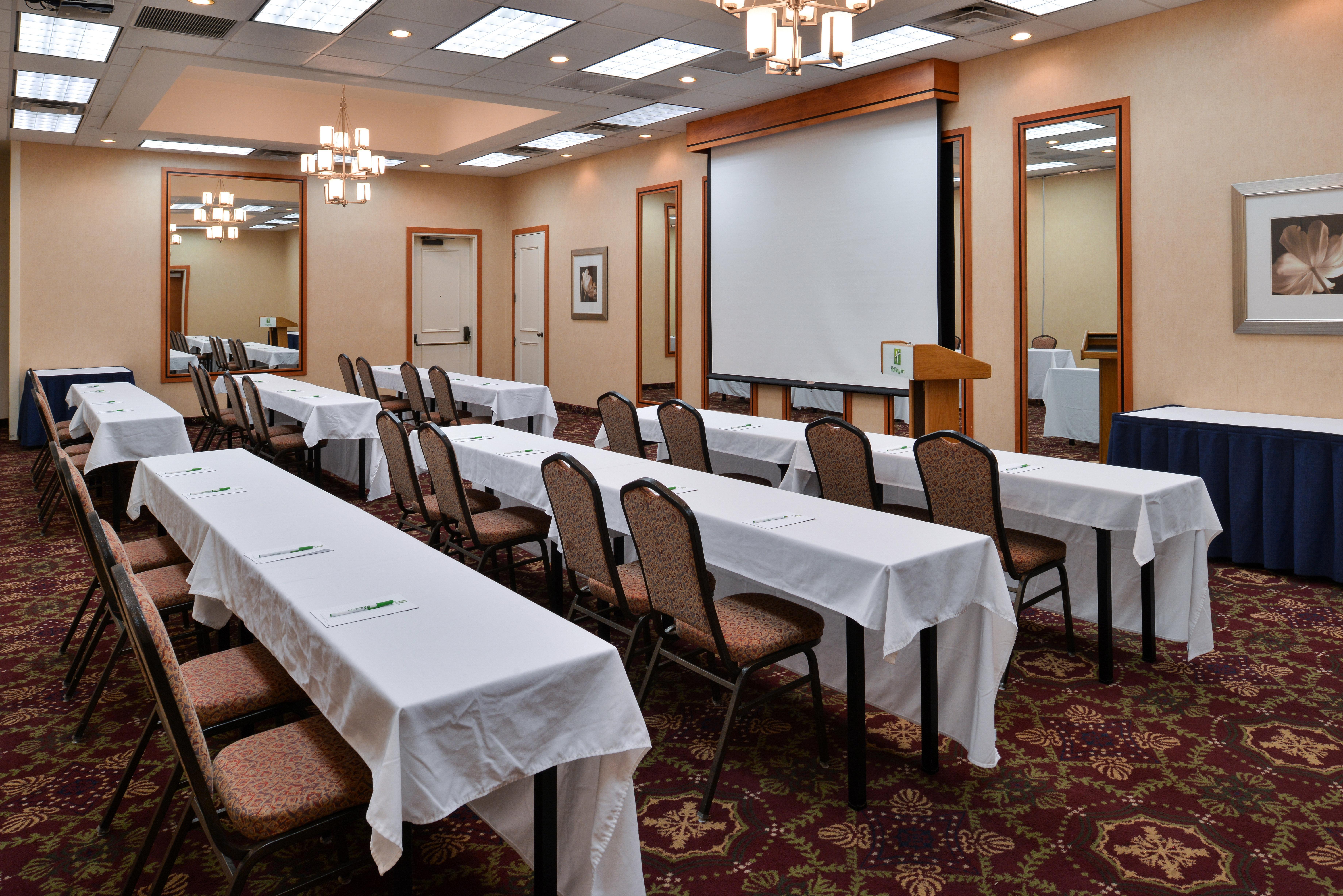Holiday Inn Martinsburg By Ihg Ngoại thất bức ảnh